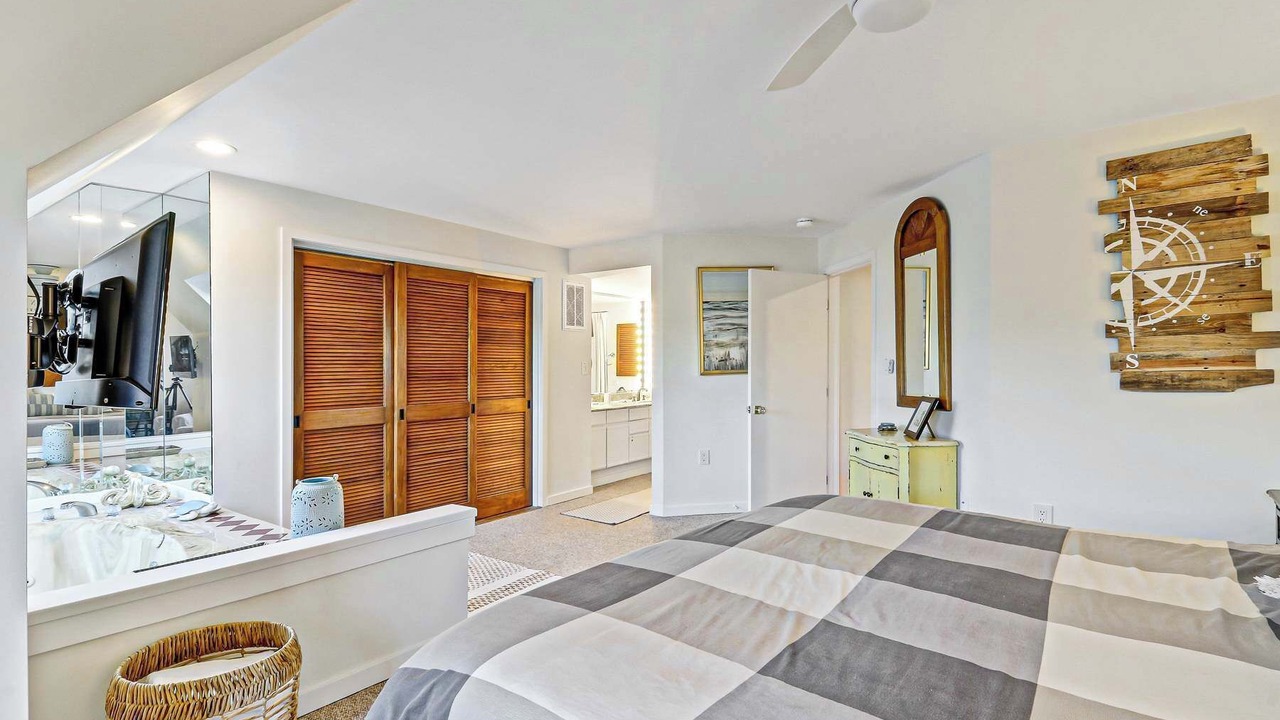 Photo of Bedroom in Shelter Cove