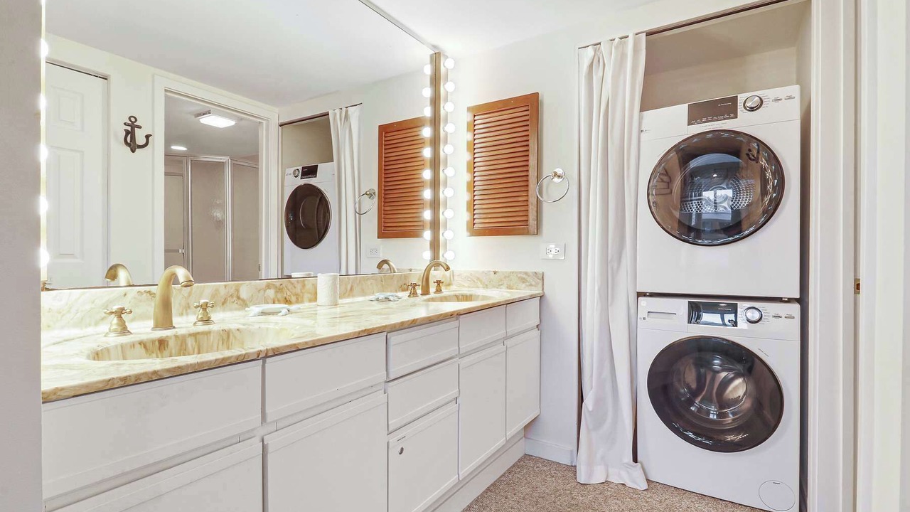 Photo of Bathroom in Shelter Cove