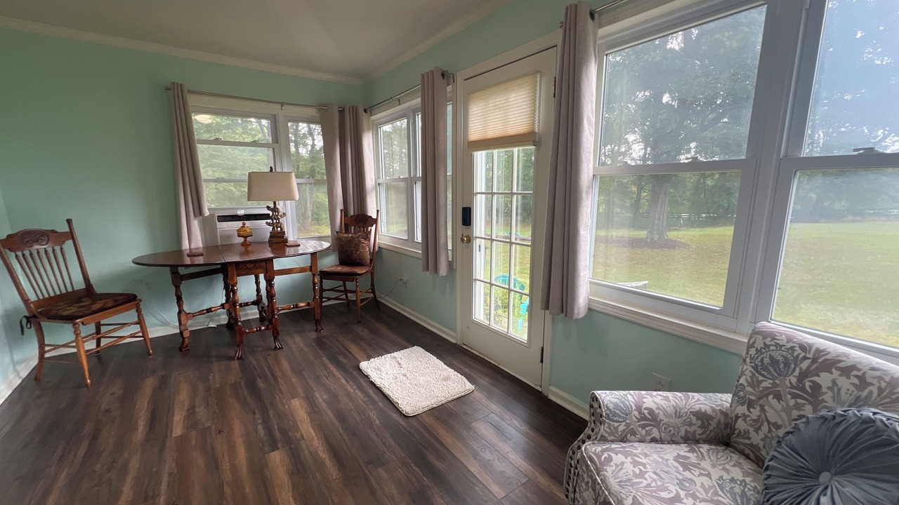 Photo of Livingroom in Greer