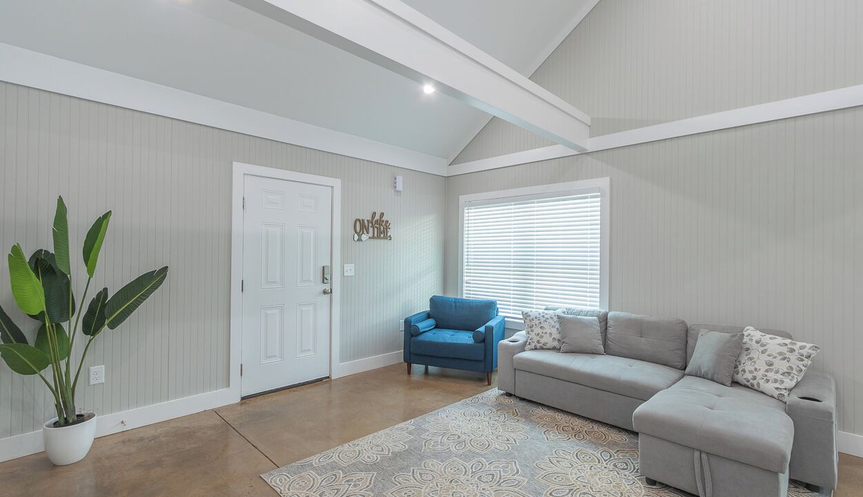 Photo of Livingroom in Townville