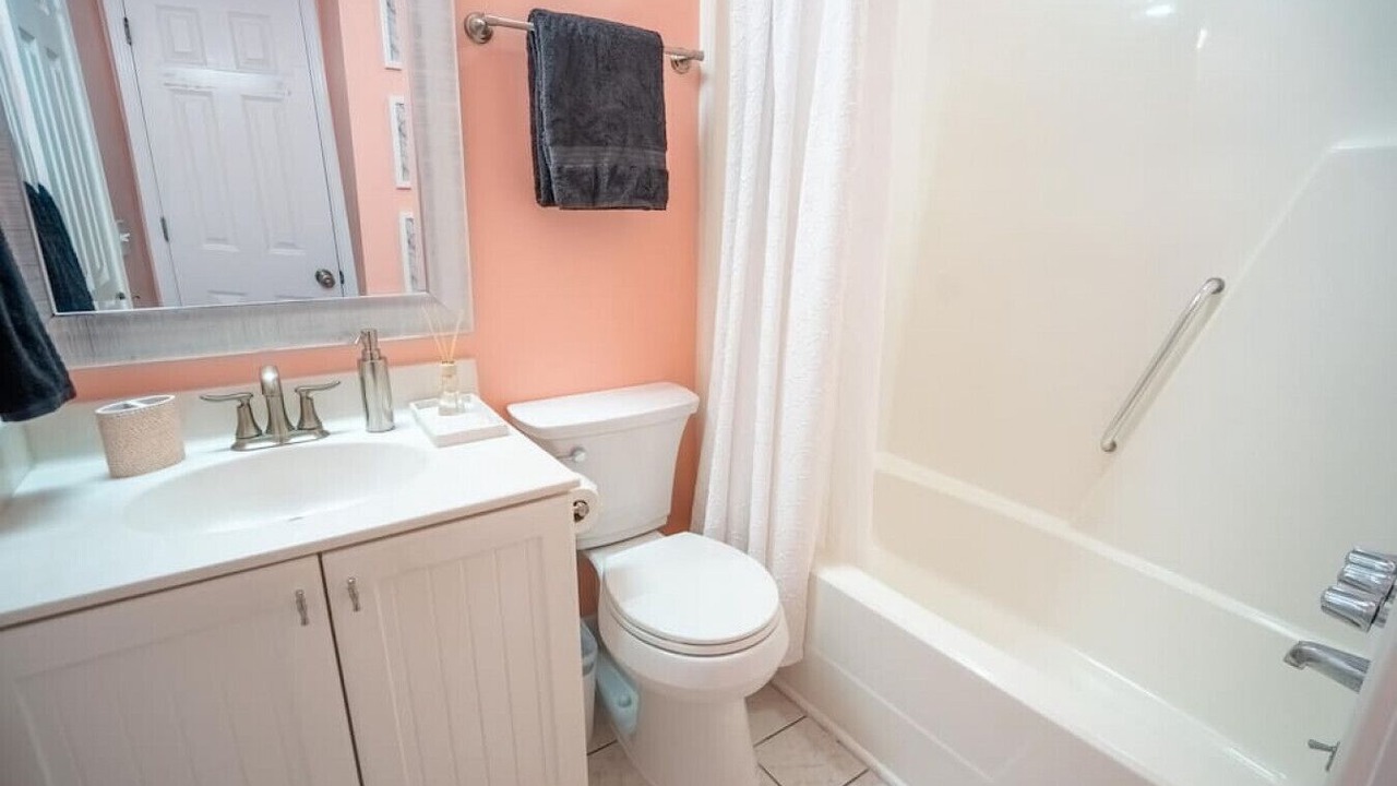 Photo of Bathroom in Tybee Island