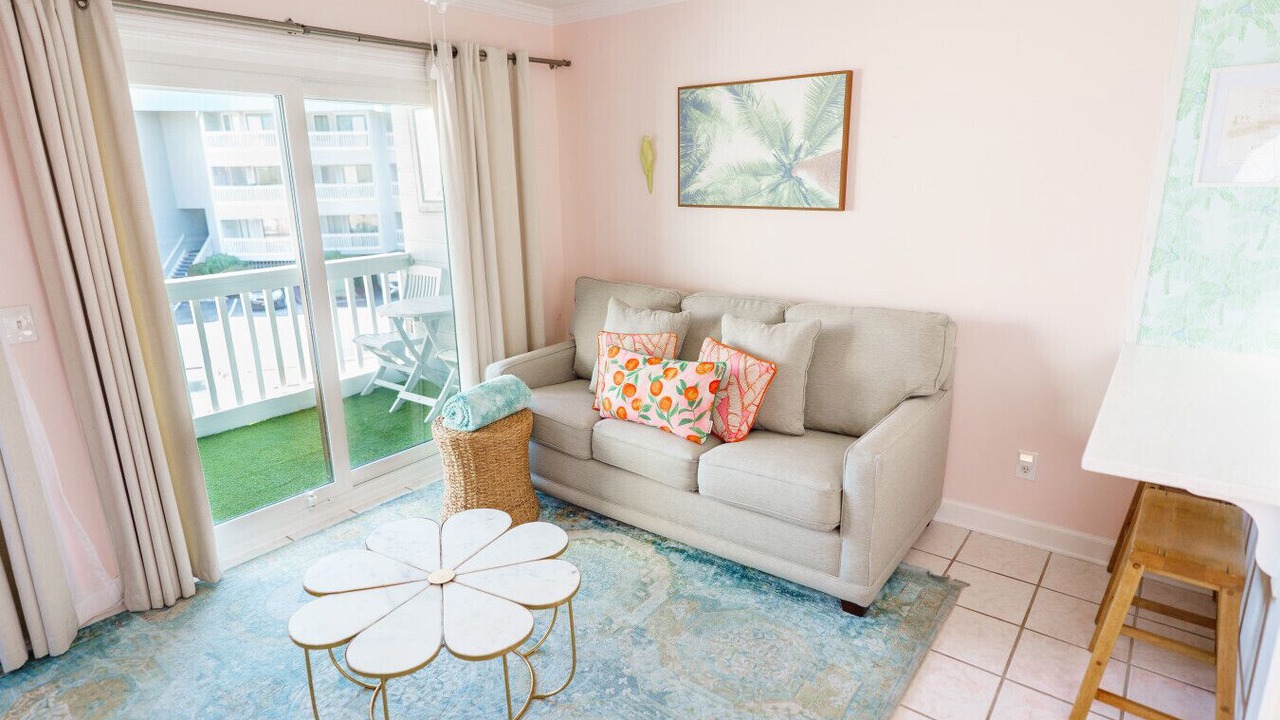 Photo of Livingroom in Tybee Island