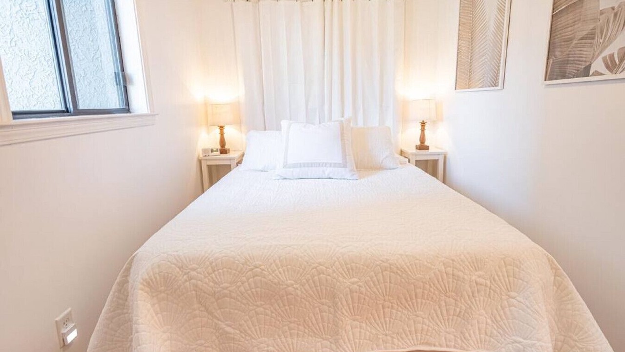 Photo of Bedroom in Tybee Island