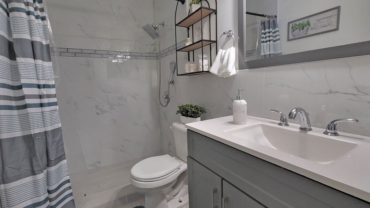 Photo of Bathroom in Bloomingdale