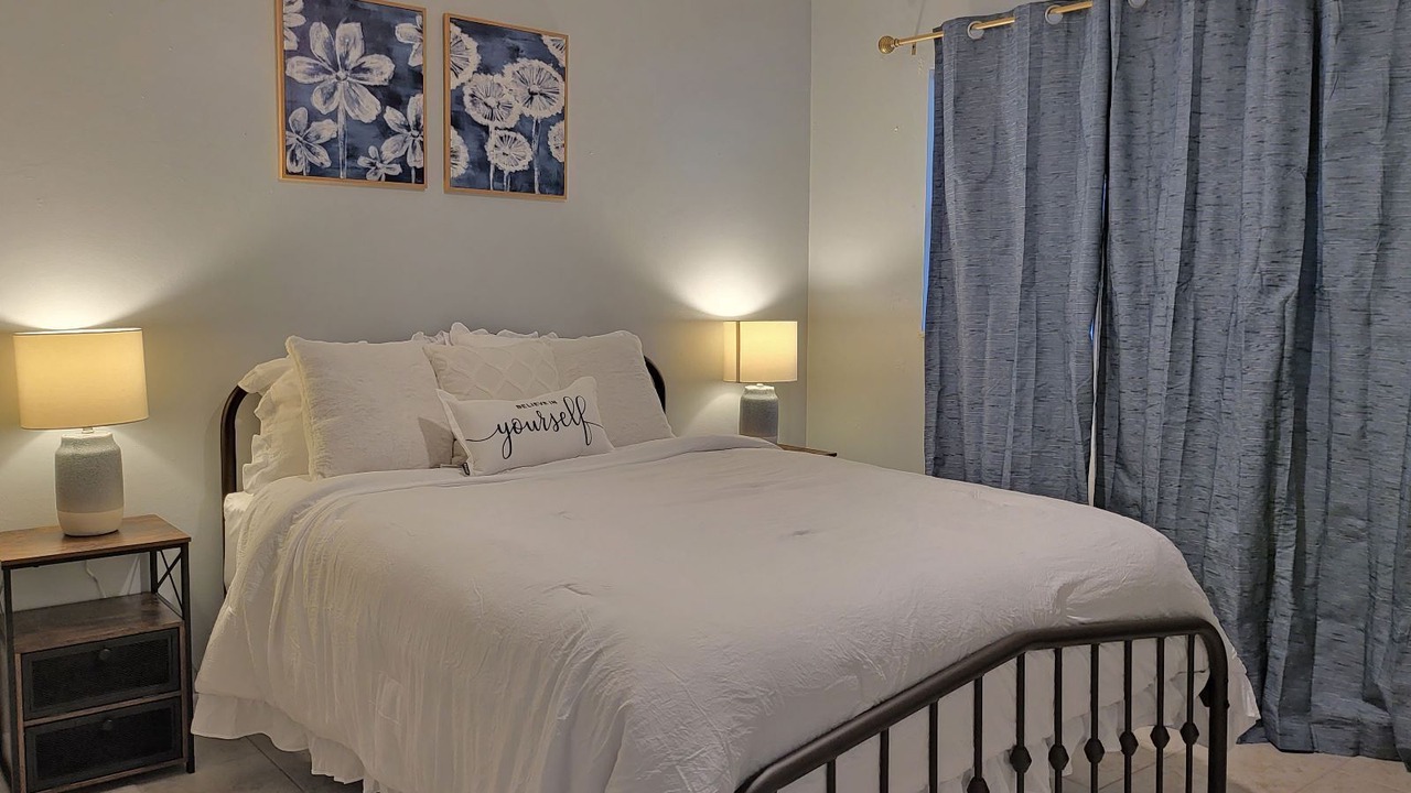 Photo of Bedroom in Bloomingdale