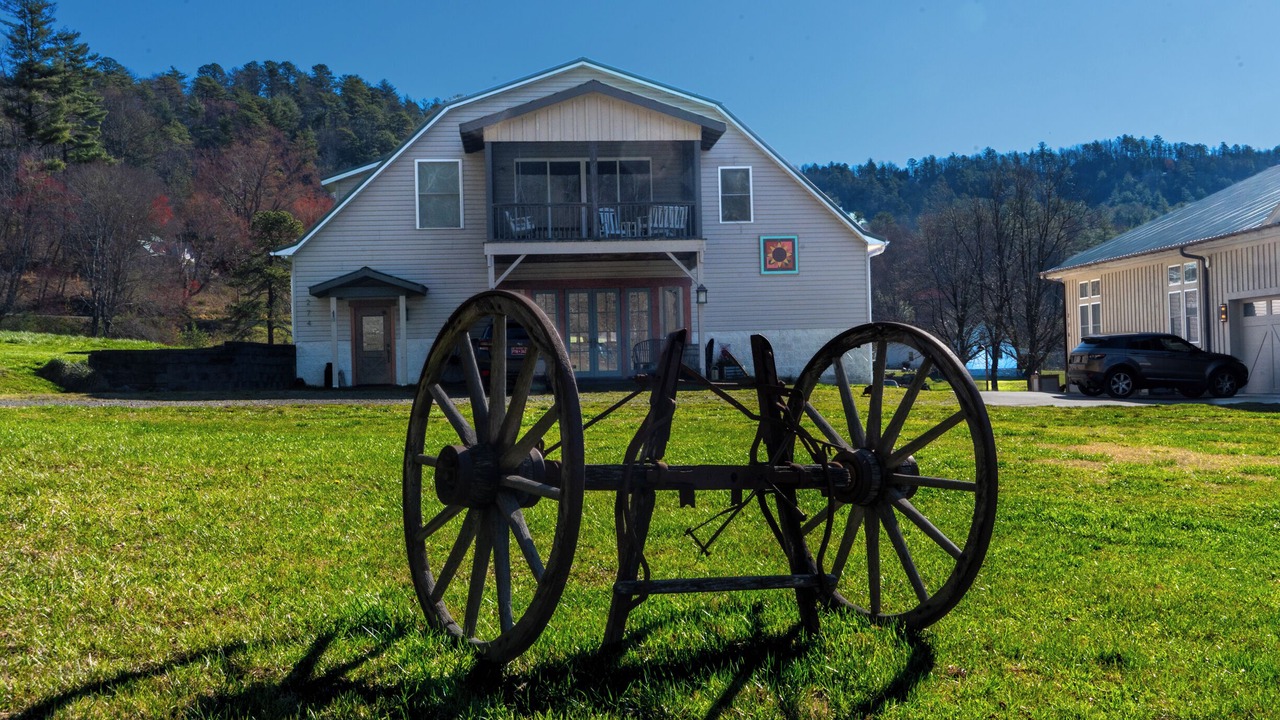Photo of Outdoor in Pisgah Forest