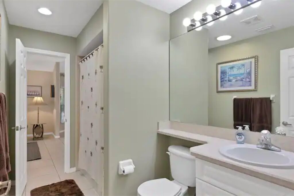 Photo of Bathroom in Sebastian Highlands