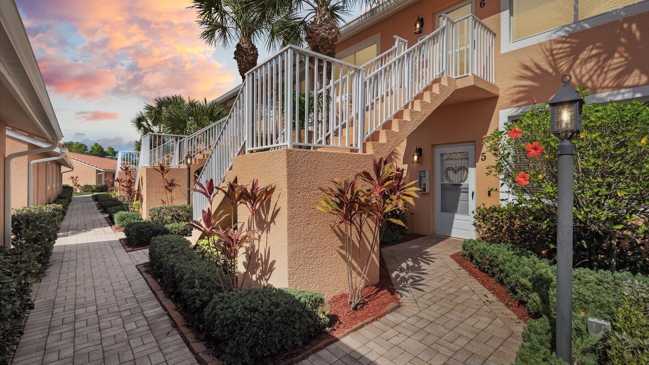 Photo of Outdoor in Naples