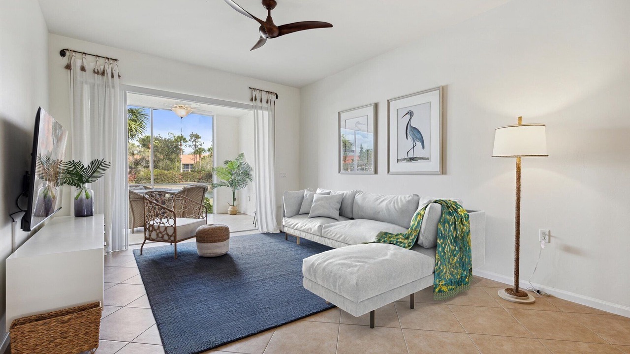 Photo of Livingroom in Naples