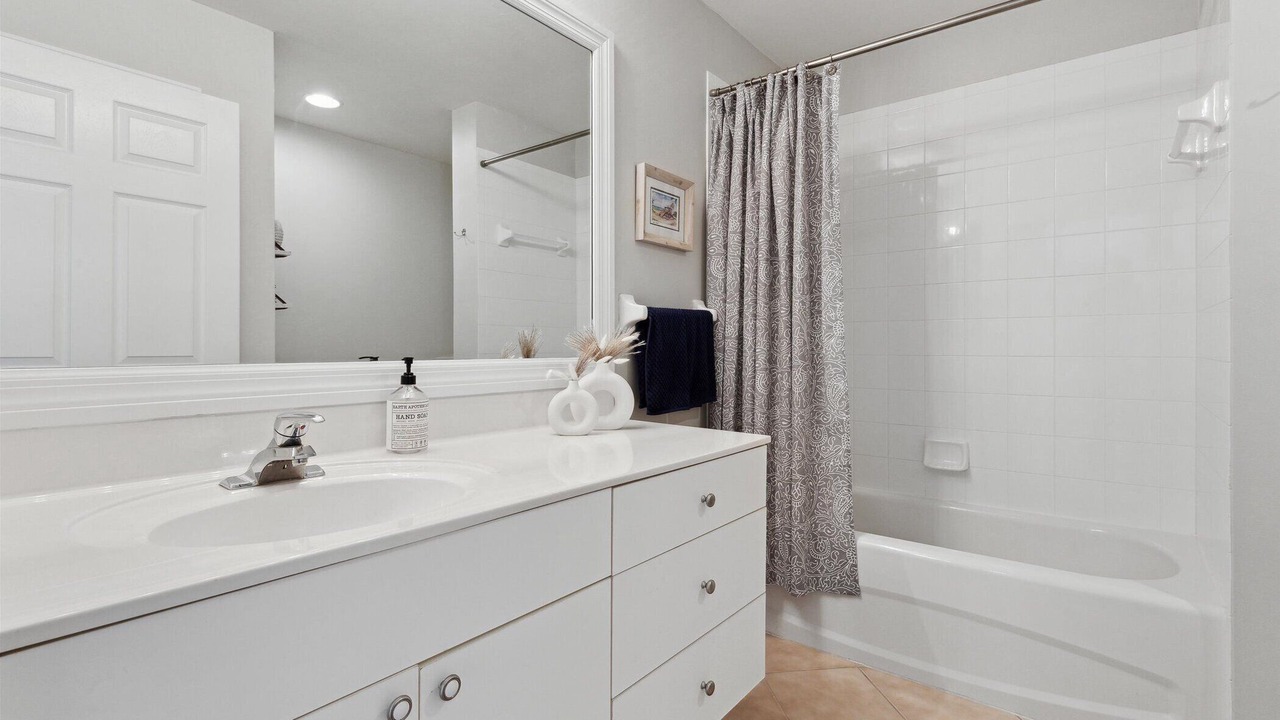 Photo of Bathroom in Naples