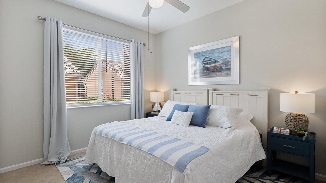 Photo of Bedroom in Naples