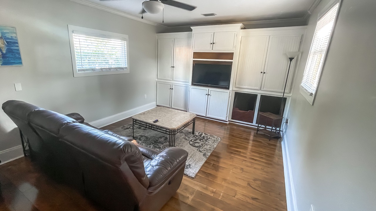 Photo of Livingroom in Naples