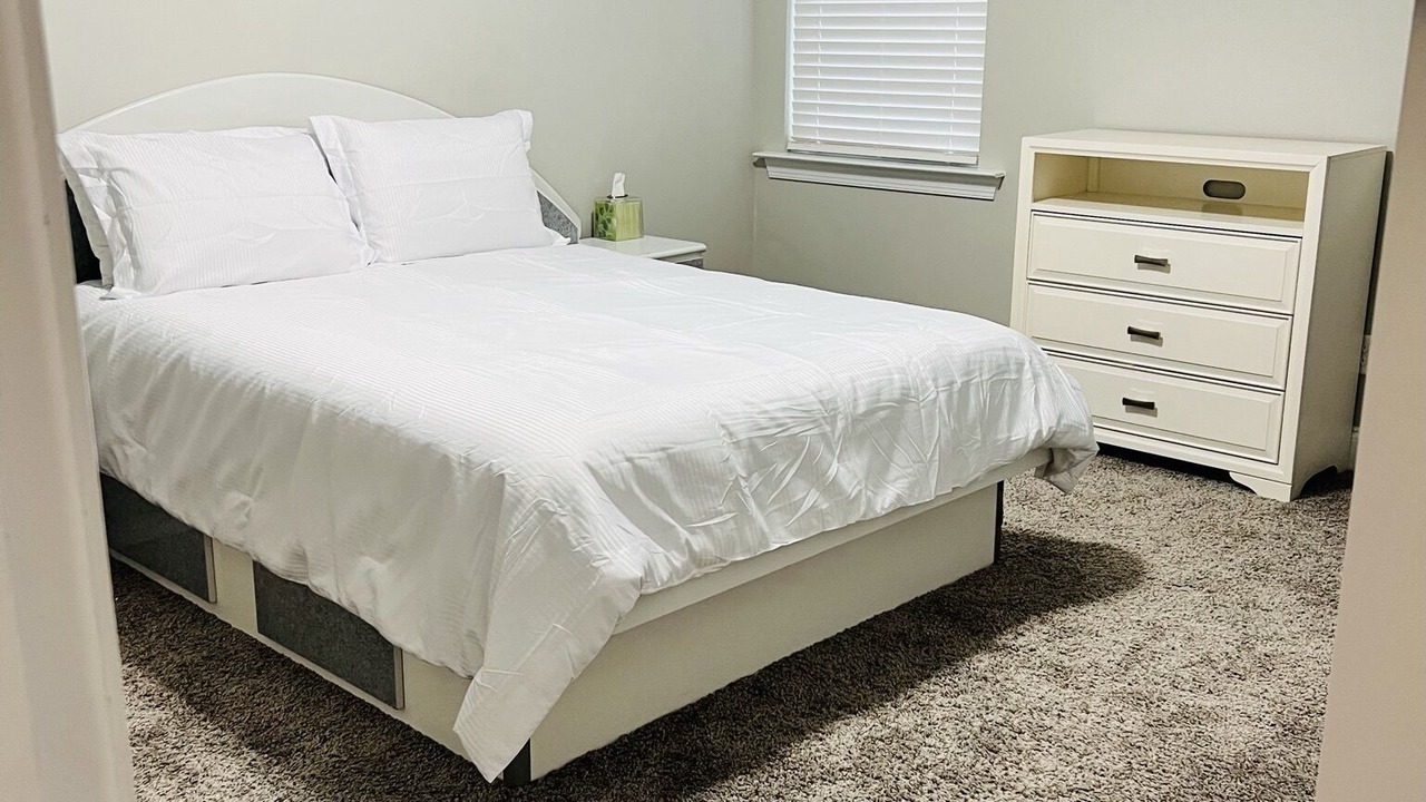 Photo of Bedroom in Evans
