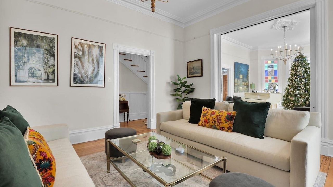 Photo of Livingroom in Historic Downtown Savannah