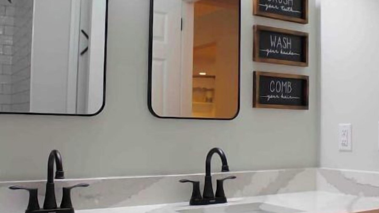 Photo of Bathroom in Easley