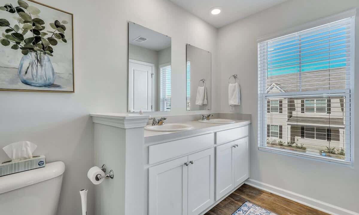 Photo of Bathroom in Port Wentworth