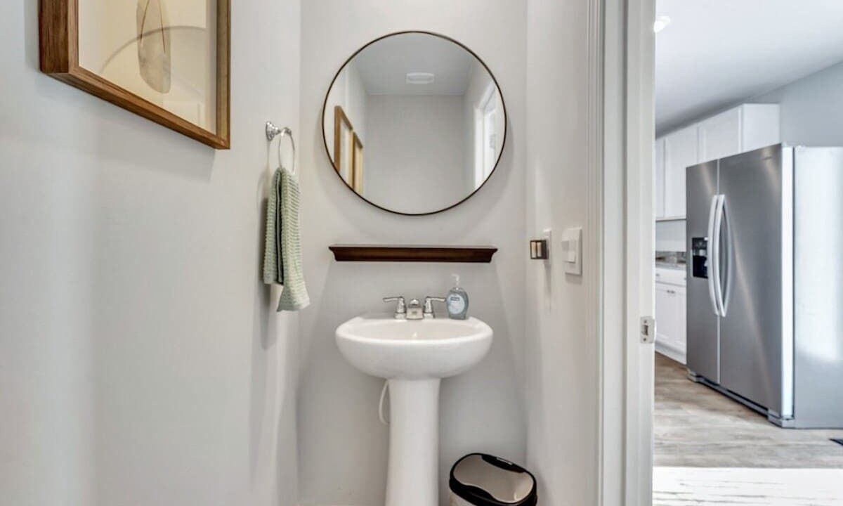 Photo of Bathroom in Port Wentworth