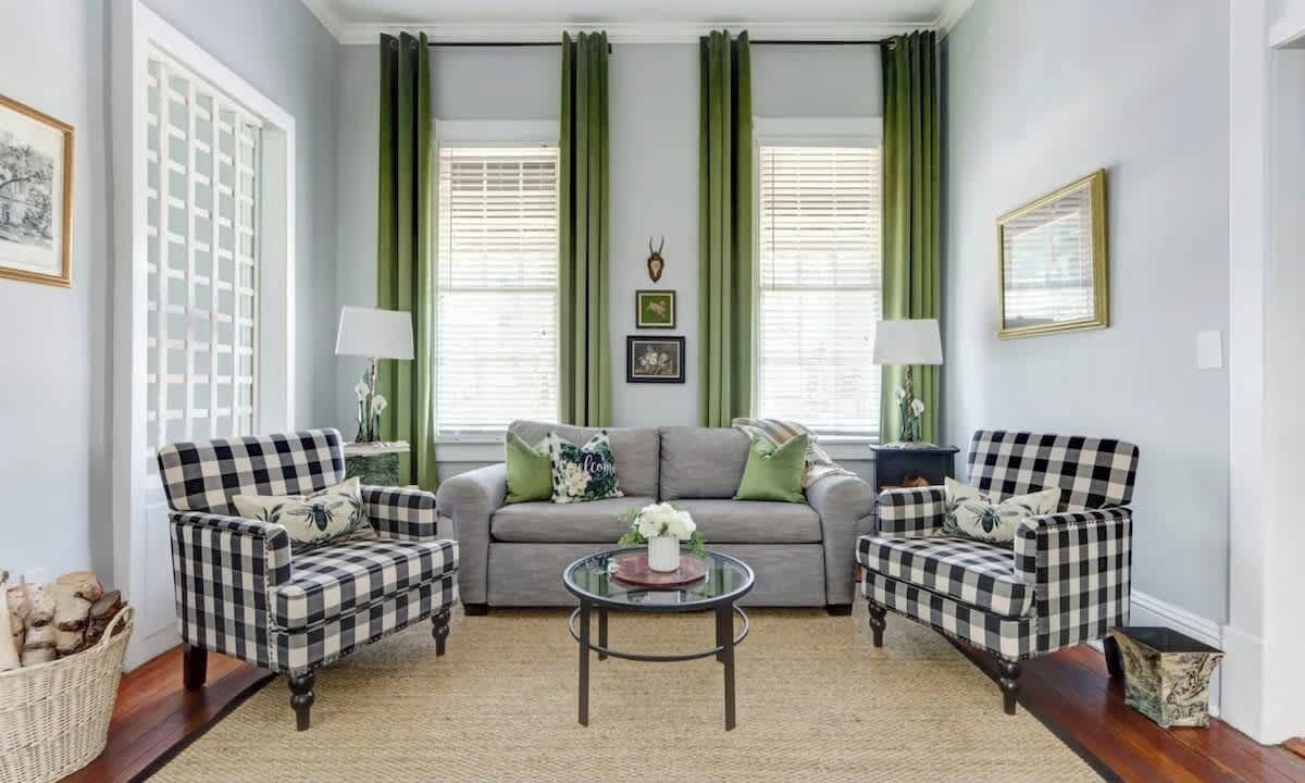 Photo of Livingroom in Hitch Village - Fred Wessels Homes