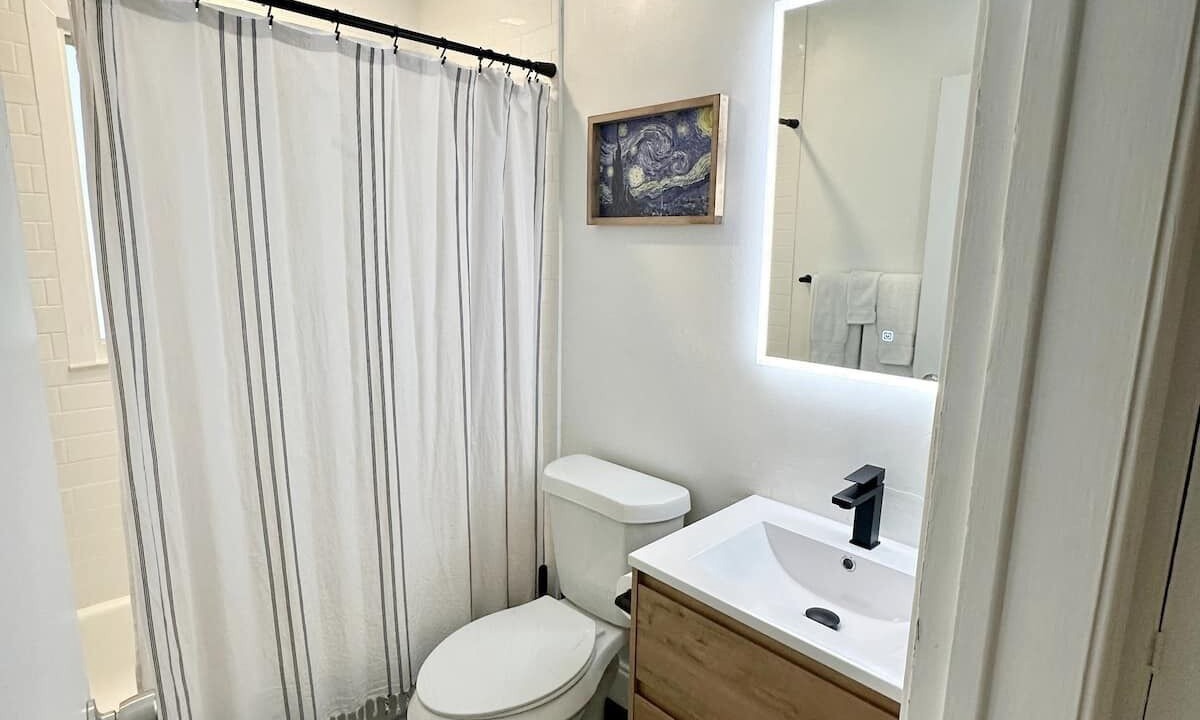 Photo of Bathroom in North East Park