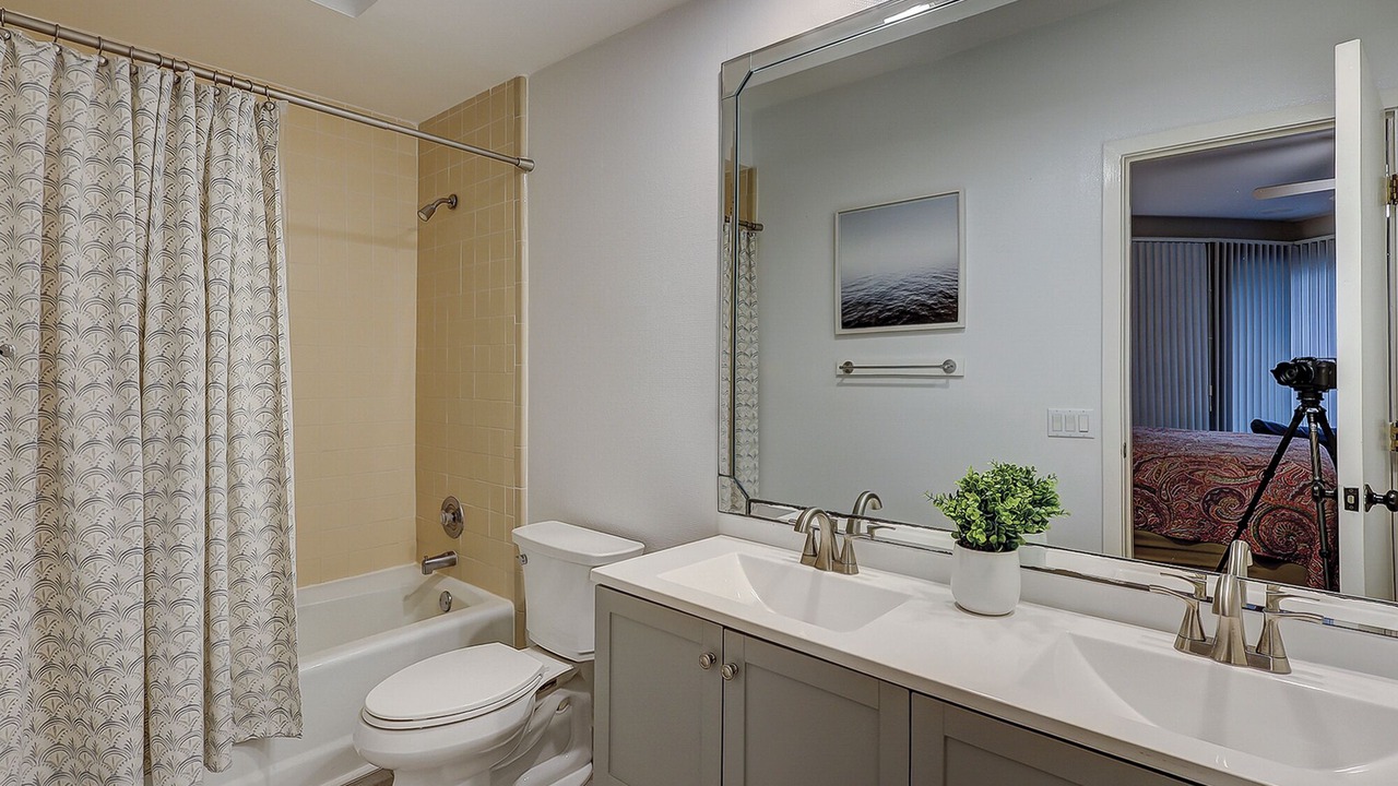 Photo of Bathroom in Oceanside