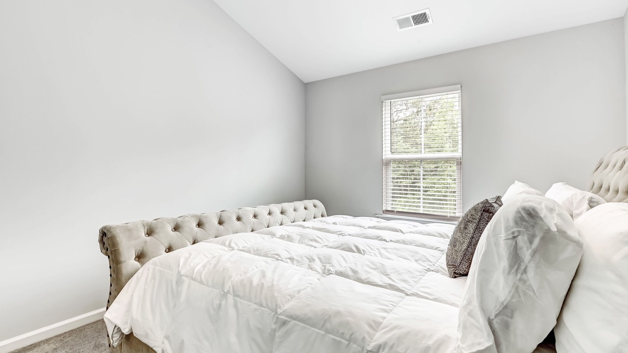 Photo of Bedroom in Richmond Hill