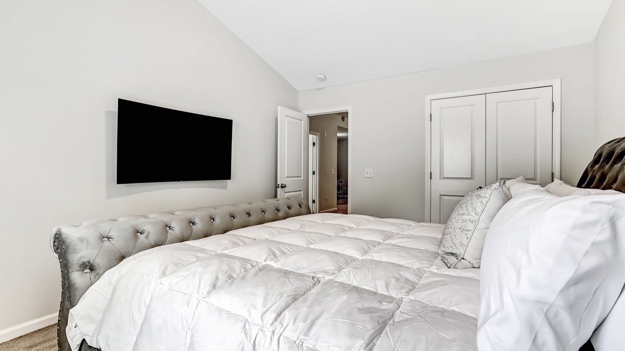 Photo of Bedroom in Richmond Hill