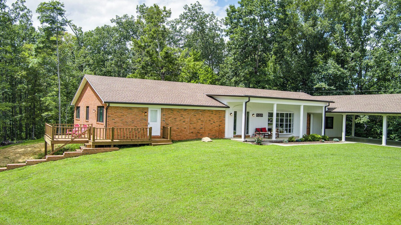 Photo of Outdoor in Chestnut Mound