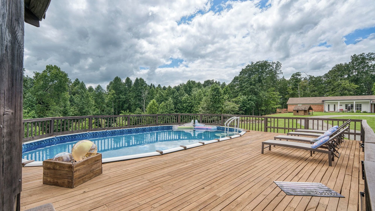 Photo of Outdoor in Chestnut Mound