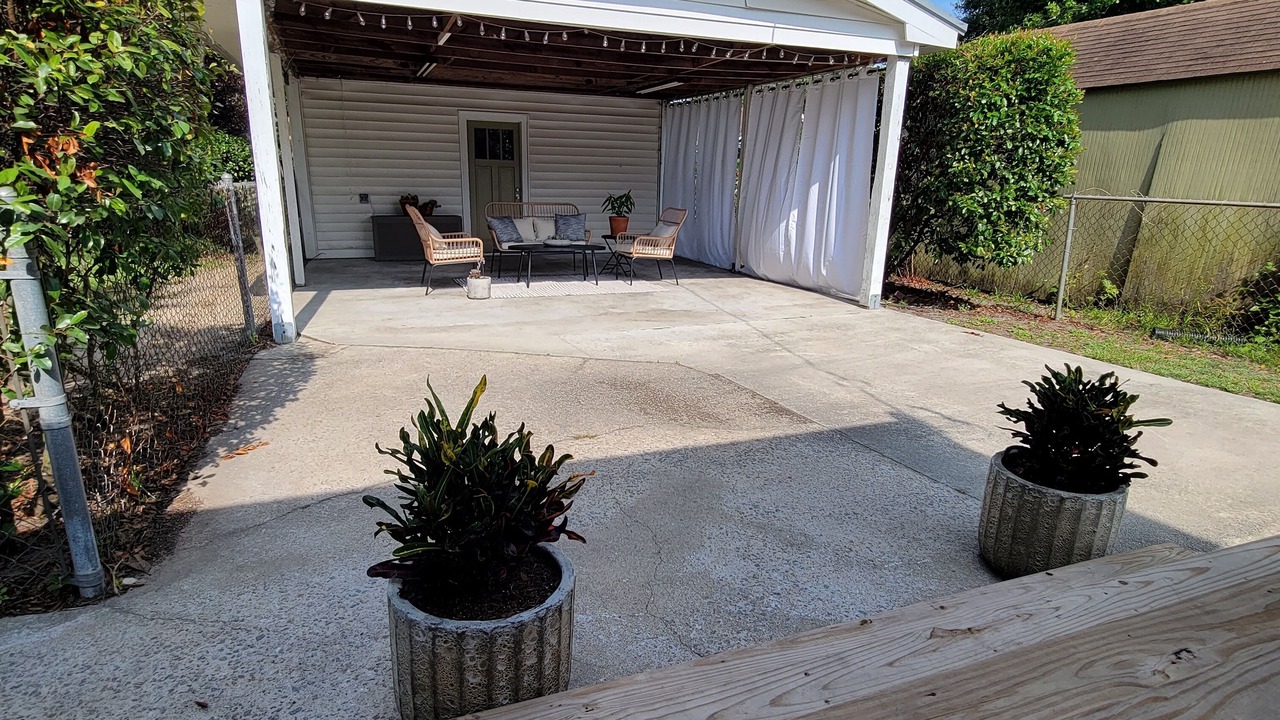 Photo of Patio Balcony in North Charleston