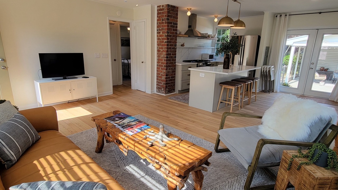 Photo of Livingroom in North Charleston