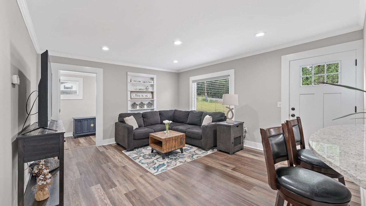 Photo of Livingroom in Gantt