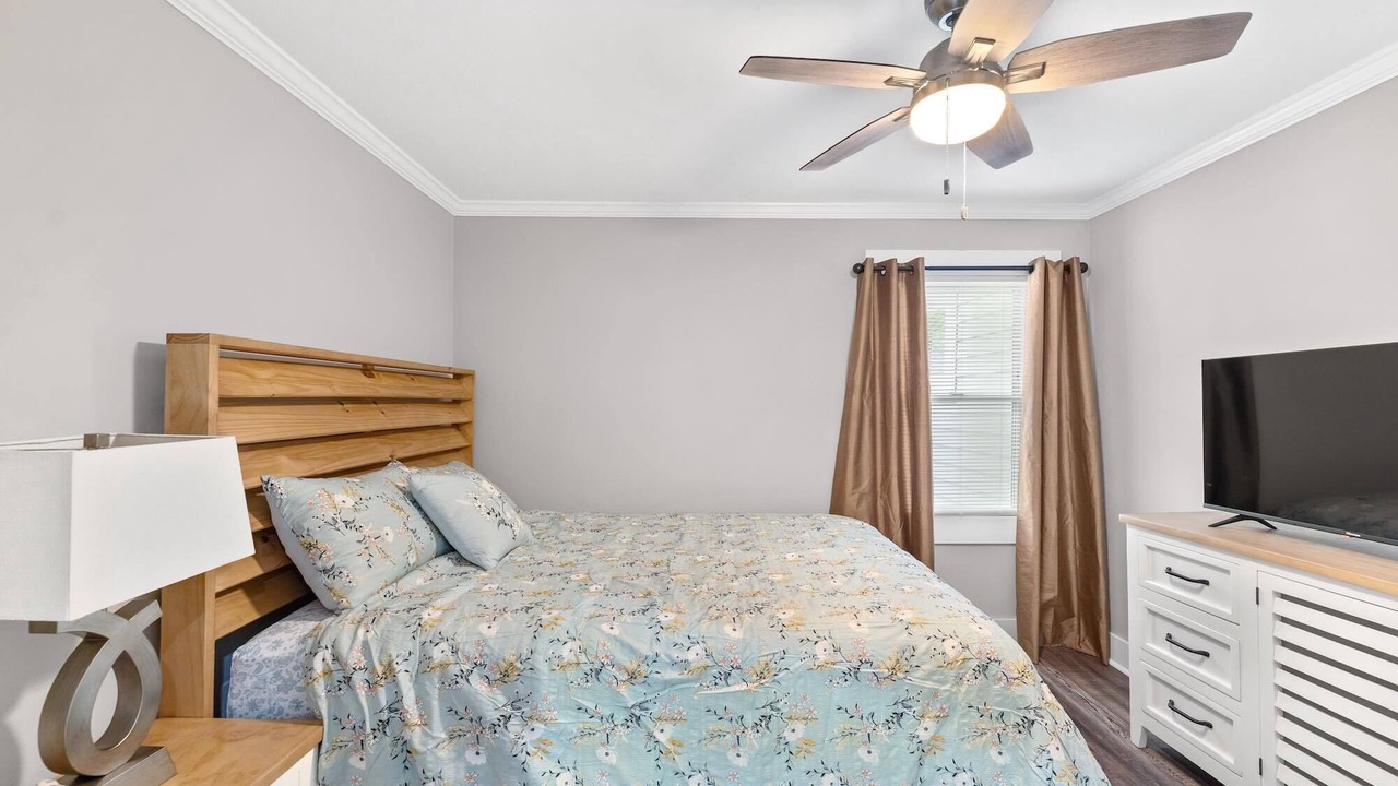 Photo of Bedroom in Gantt