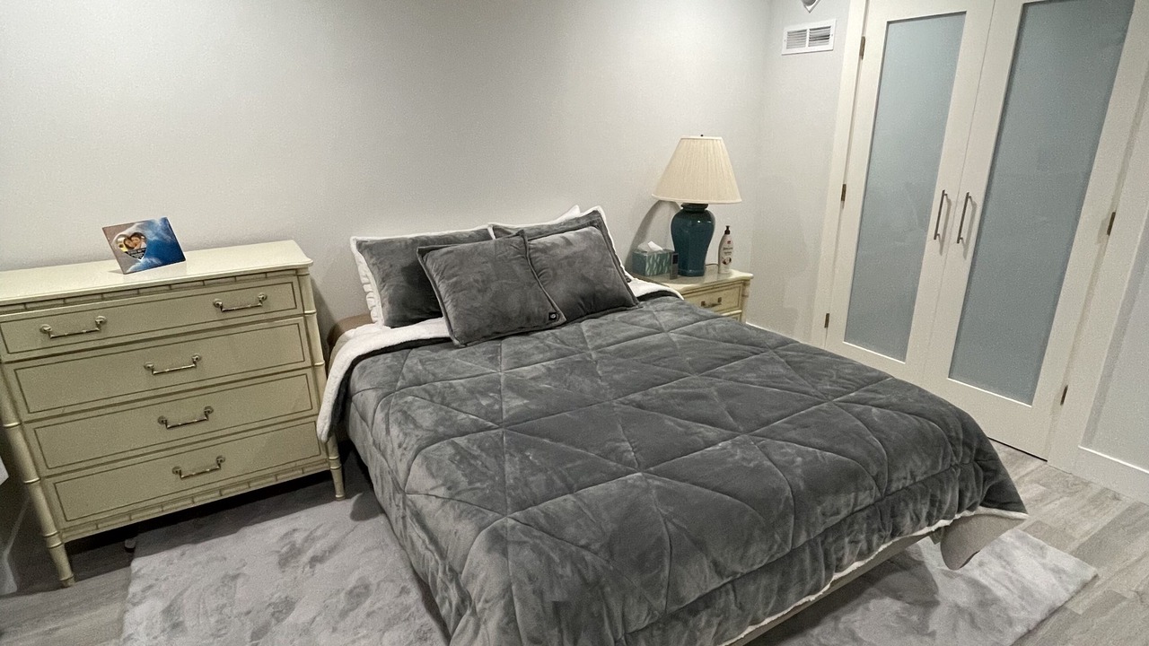 Photo of Bedroom in Central Beach