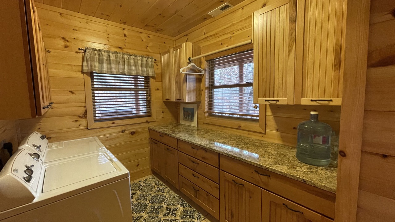 Photo of Kitchen in Almond