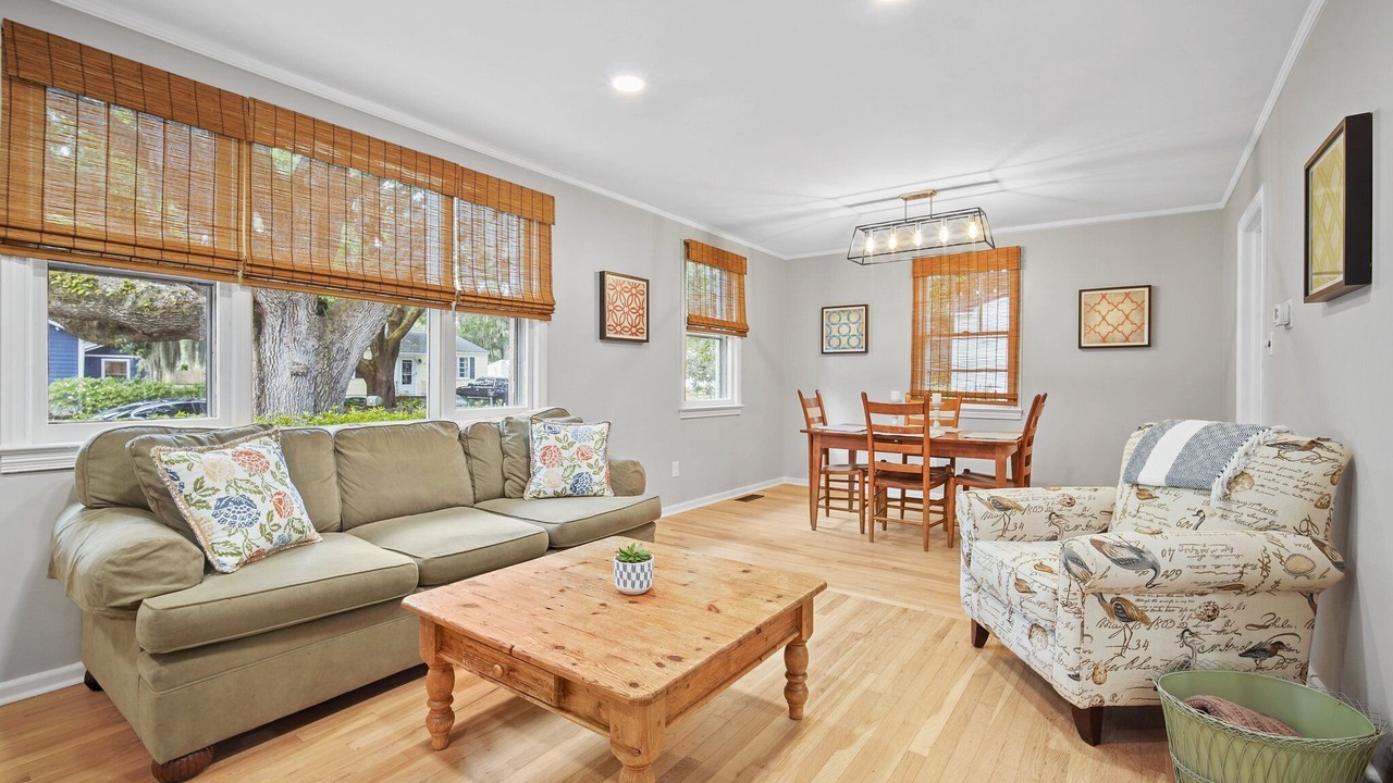 Photo of Livingroom in Pigeon Point