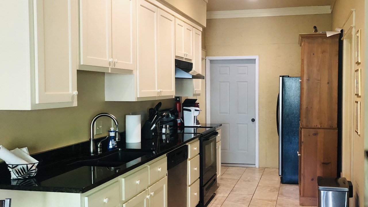 Photo of Kitchen in Central