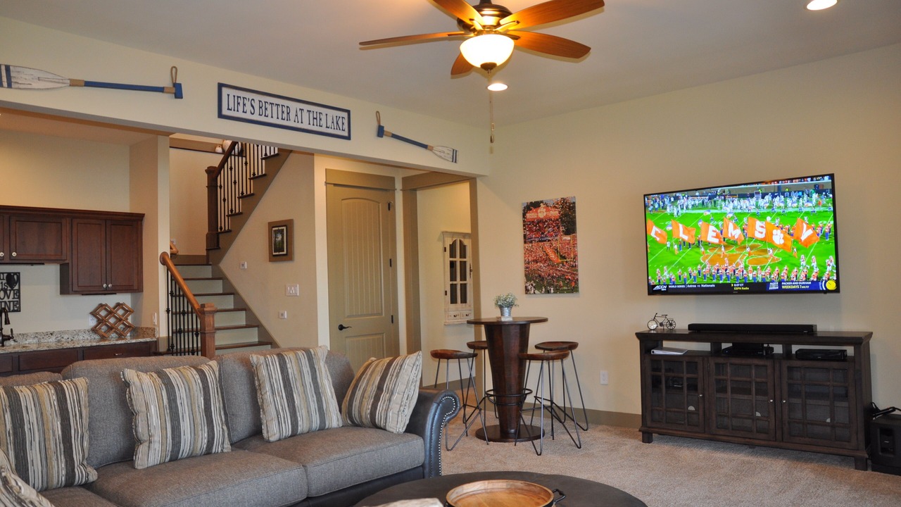 Photo of Bedroom in Seneca