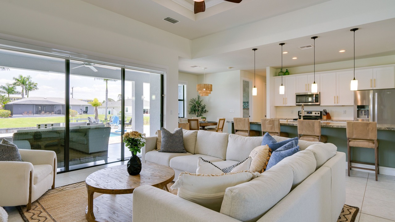 Photo of Livingroom in Trafalgar