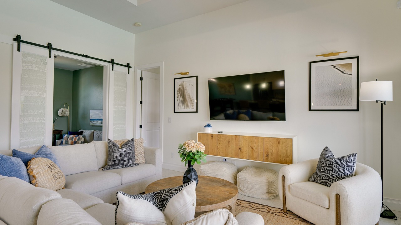Photo of Livingroom in Trafalgar