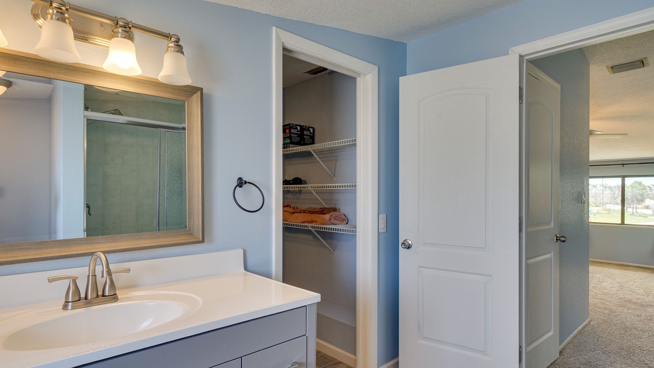 Photo of Bathroom in Port Charlotte