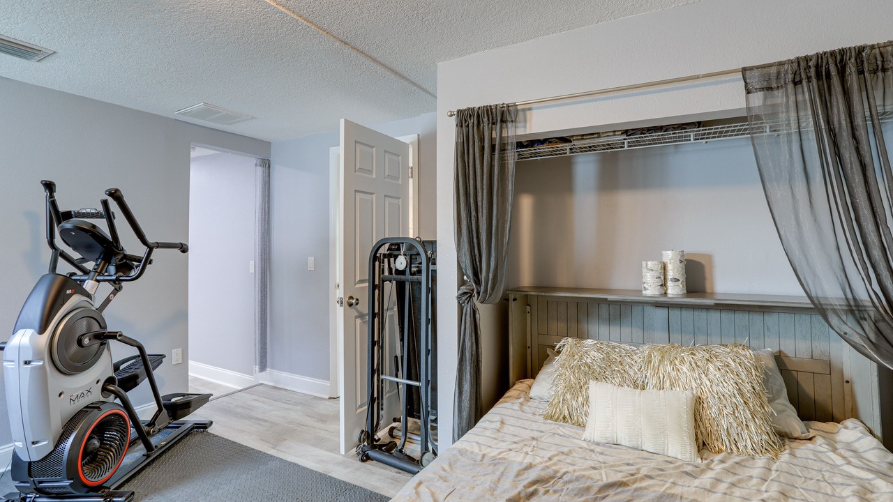 Photo of Bedroom in Riviera Bay