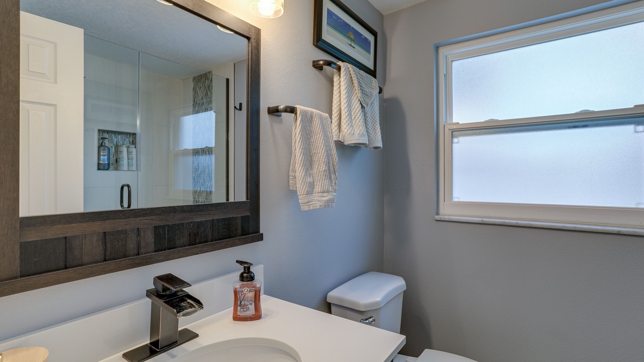 Photo of Bathroom in Riviera Bay