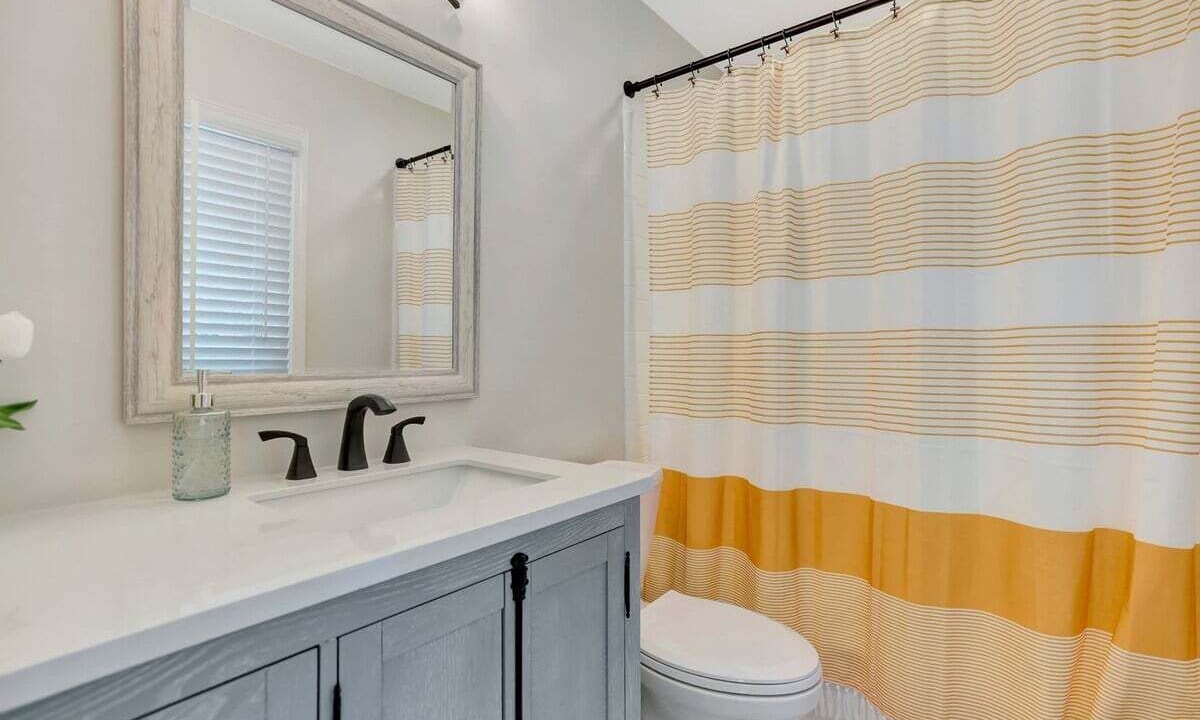Photo of Bathroom in Fair Play