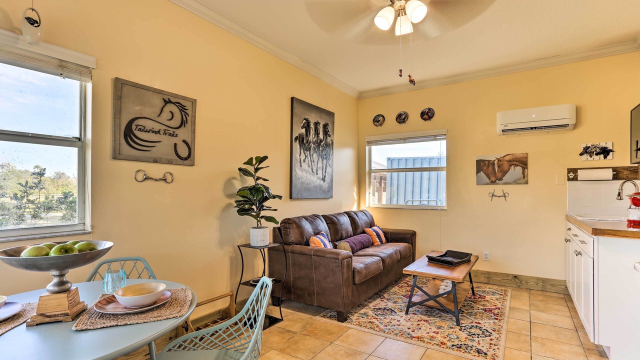 Photo of Livingroom in Palm City