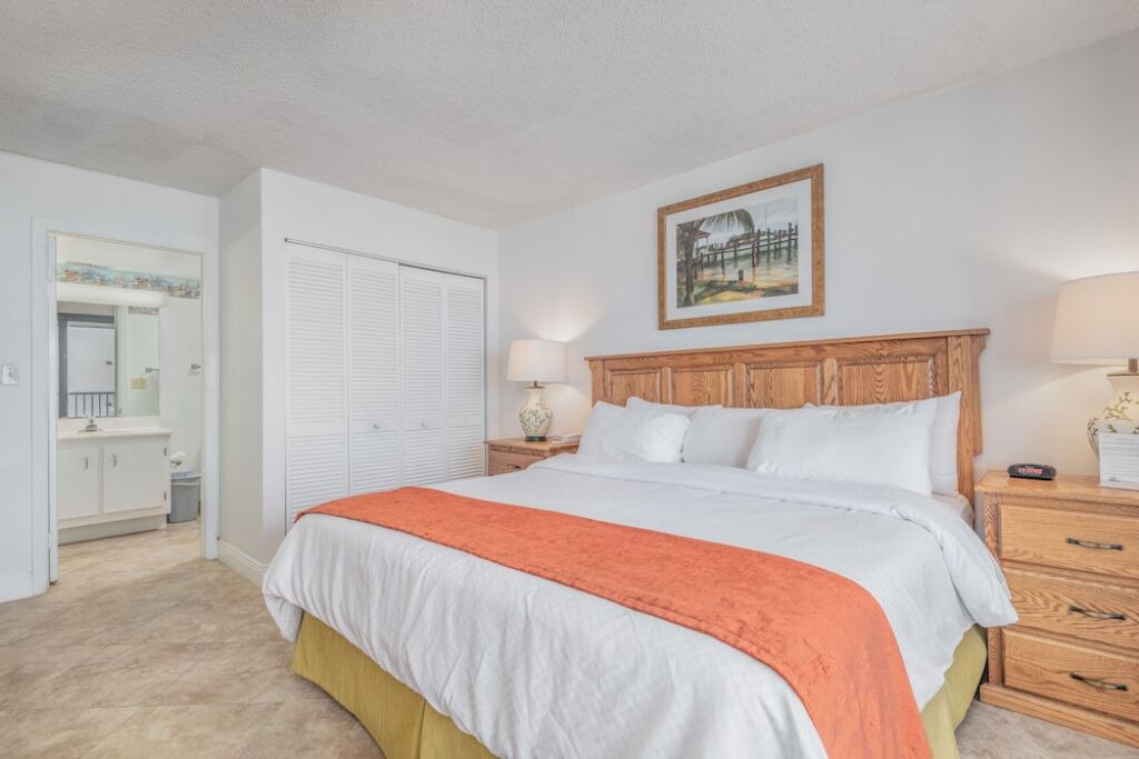 Photo of Bedroom in Hutchinson Island South