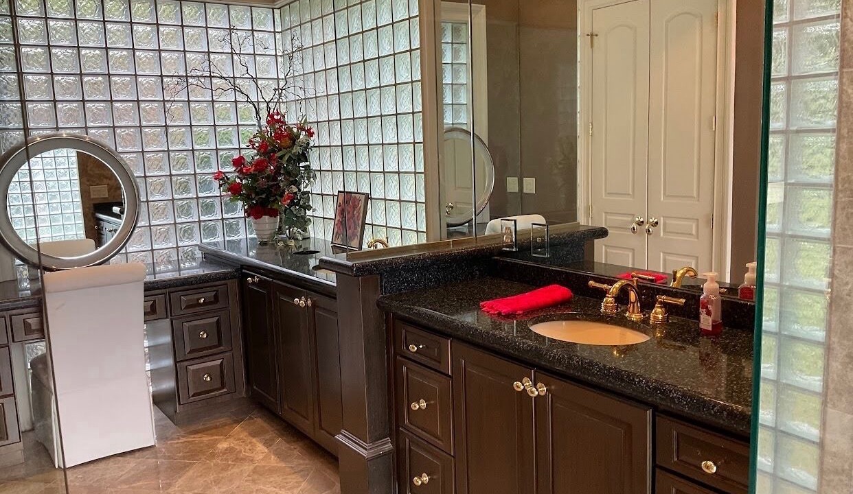 Photo of Bathroom in Nicholson