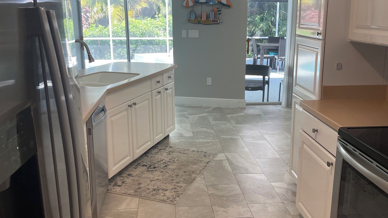 Photo of Kitchen in Lely Golf Estates