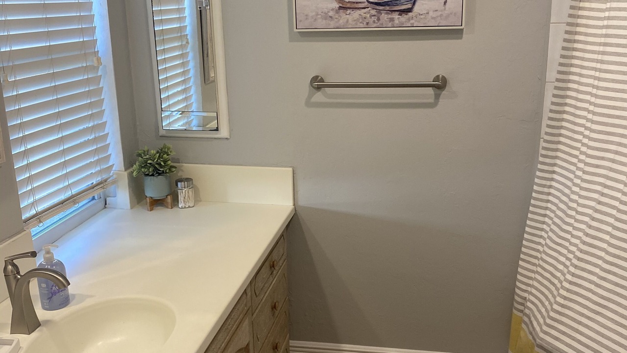 Photo of Bathroom in Lely Golf Estates
