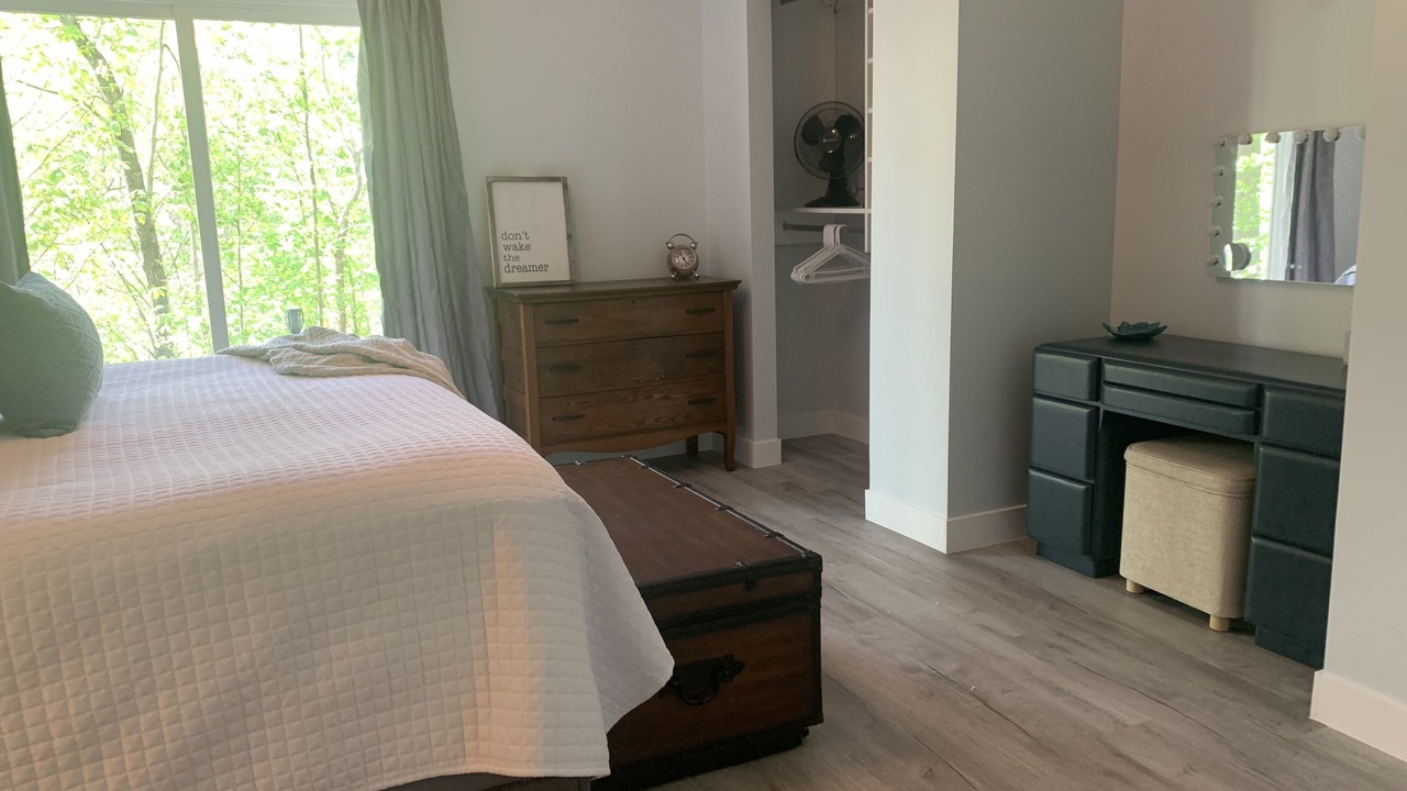 Photo of Bedroom in Pisgah Forest