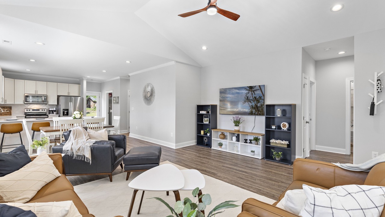 Photo of Livingroom in Black River